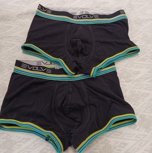 Evolve 2 pack black and multi stripped trunks size S